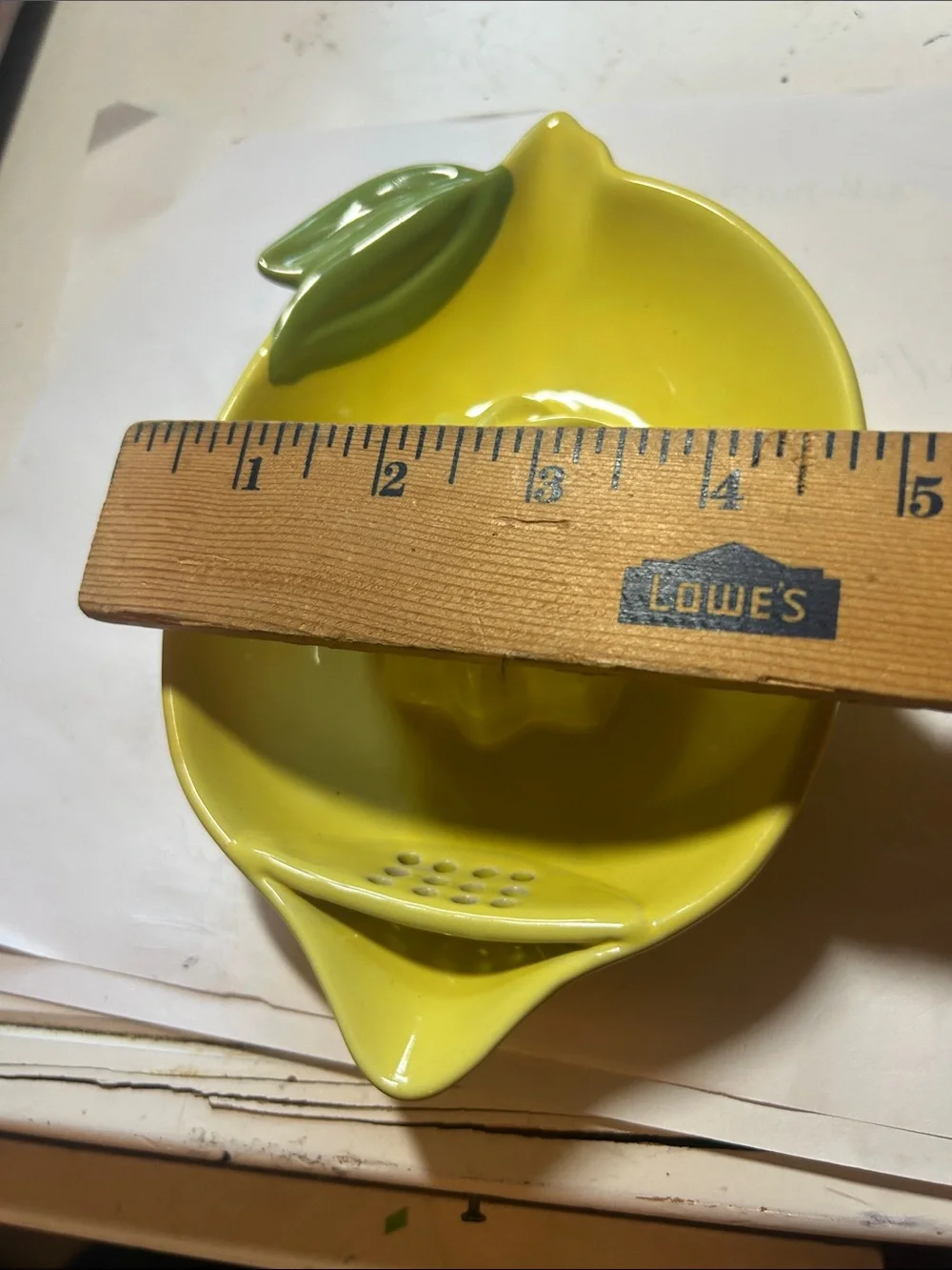 Lemon Shaped Juicer Reamer Ceramic Pour Spout TAG Yellow